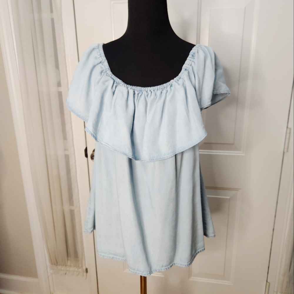 Sanctuary Light Blue Top Off Shoulder Size Large